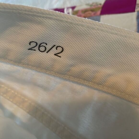 Loft Cut Off Frayed White Denim Roll Shorts Size 26/2 - NWOT - Picture 6 of 10